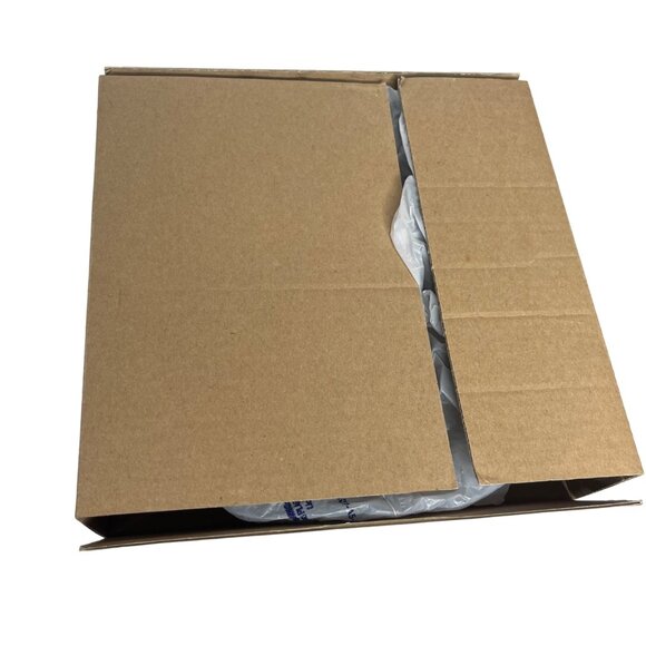 Mikasa Winter Dreams 10.75" Bowl Frosted Glass Christmas - Picture 8 of 9